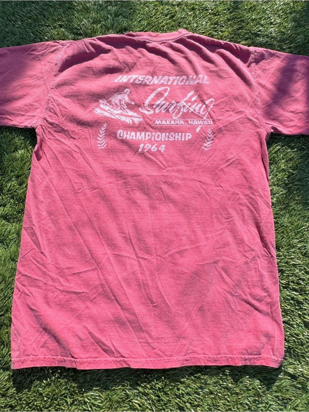 Malibu Shirt Co Vintage Red  Graphic Tee - Picture 3 of 3
